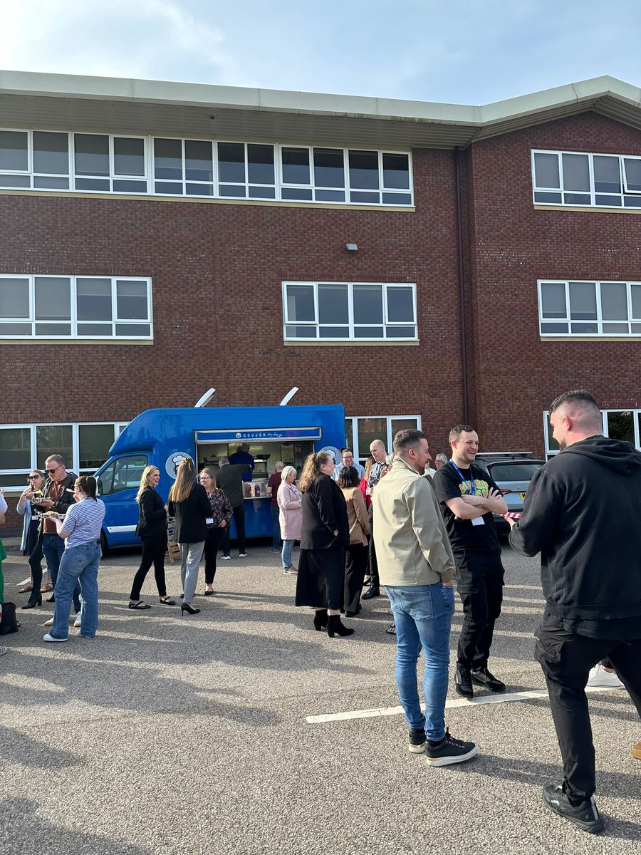 PremexGroup's tweet photo. After our quarterly update yesterday, we got outside to enjoy the sun with some drinks, fish and chips and games! #LifeatPremex https://t.co/HdbeFWp7GC