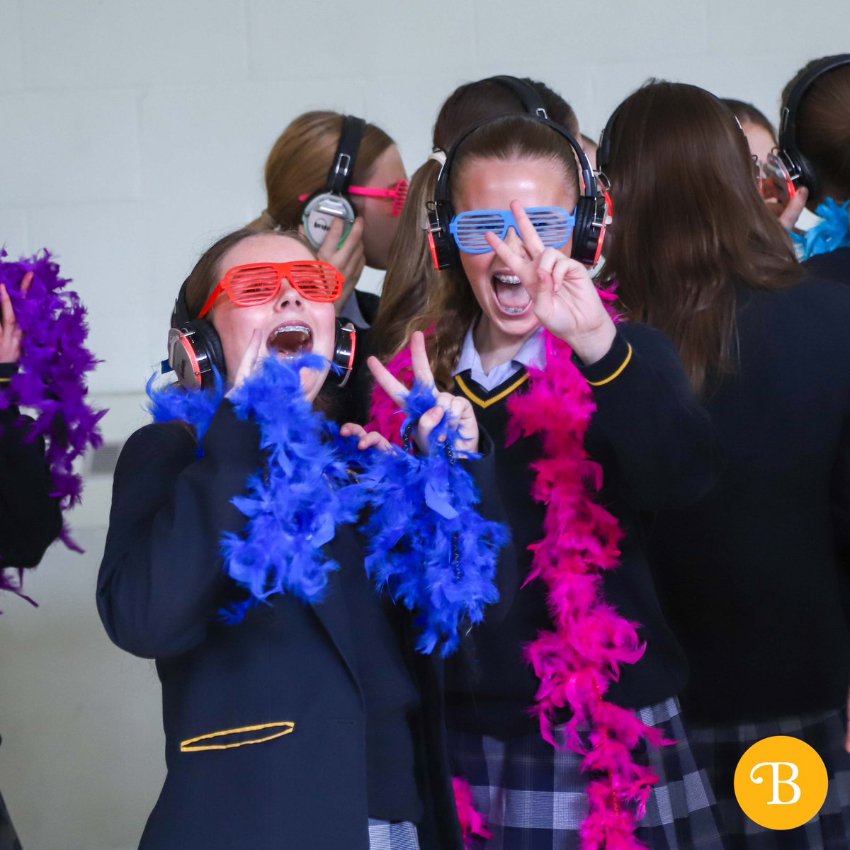 #InternationalDanceDay AND Wellbeing Month? Perfect time for a silent disco! 💃 Parents, look out for the photos on Bmail soon.