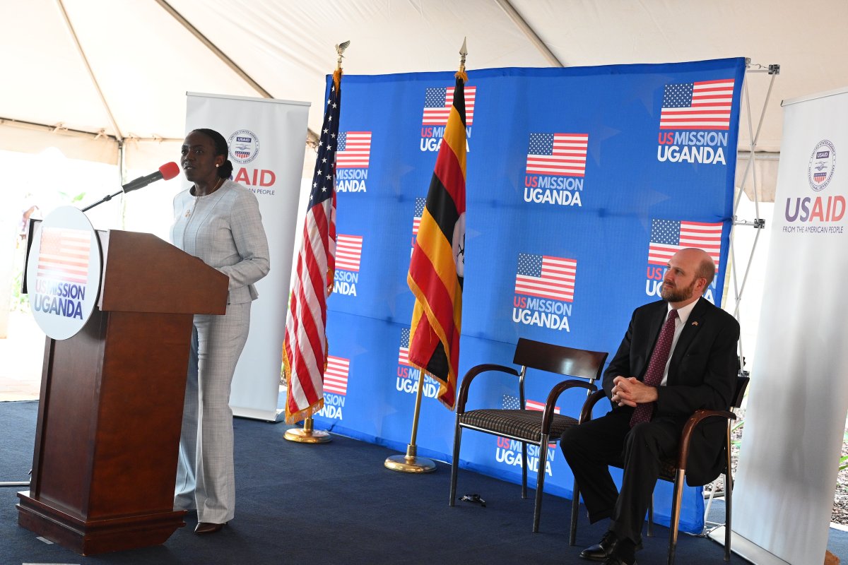 U.S. Mission Uganda’s new 🇺🇸 @USAID Mission Director, Daniele Nyirandutiye, was sworn in yesterday. We look forward to Daniele’s work expanding our partnerships with the Ugandan people. #USwithUganda