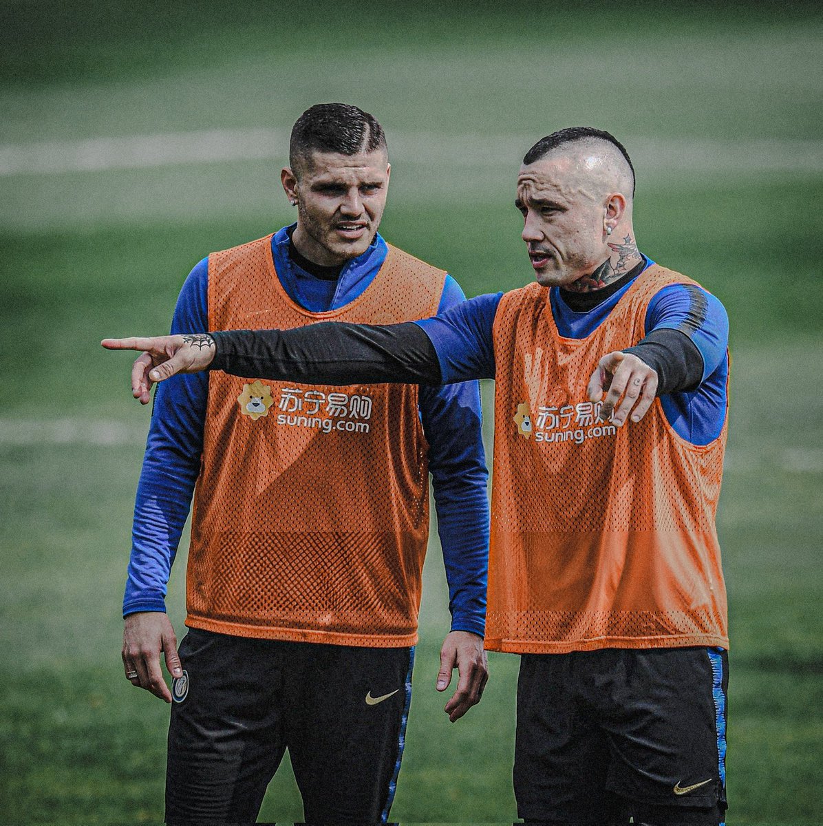 🗣️ Radja Nainggolan: 'Bana göre Icardi saha içindeki en güçlü oyuncu.'