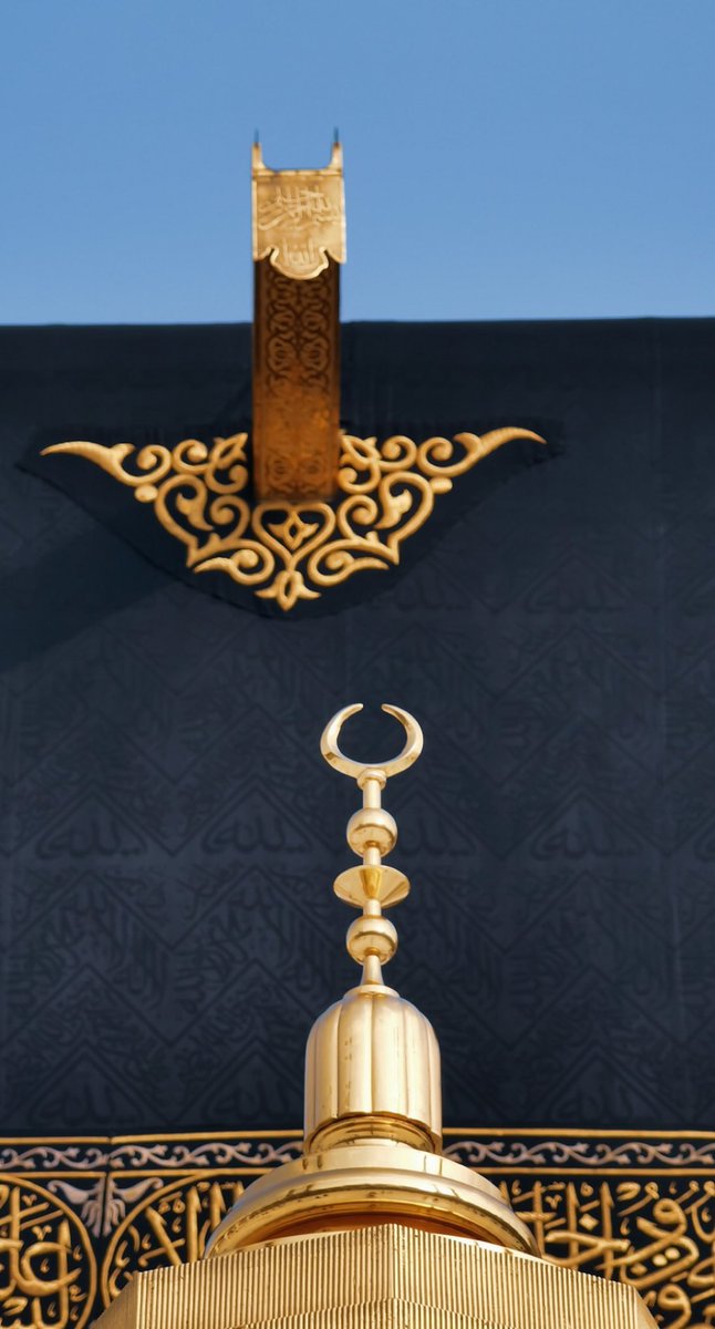 إن الصلاة على النبي سبب لغفران الذنوب ودفع الهموم وانشراح الصدر وعظيم الأجر .
- اللهُــم صل وسلم وبارك على نبينا םבםב ﷺ ♥ .