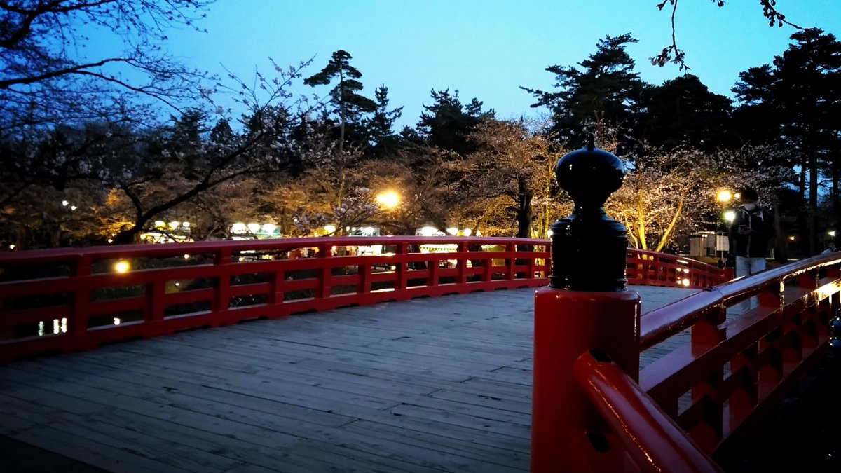 pgts00's tweet photo. 遅ればせながらの弘前公園🌸
(つづきです😇)

いよいよGW後半ですね!!
お仕事のかたはお疲れ様です🙏
お休みのかたはお家時間や
お出かけなど満喫できますように🥰 https://t.co/9qdqXJrmCc