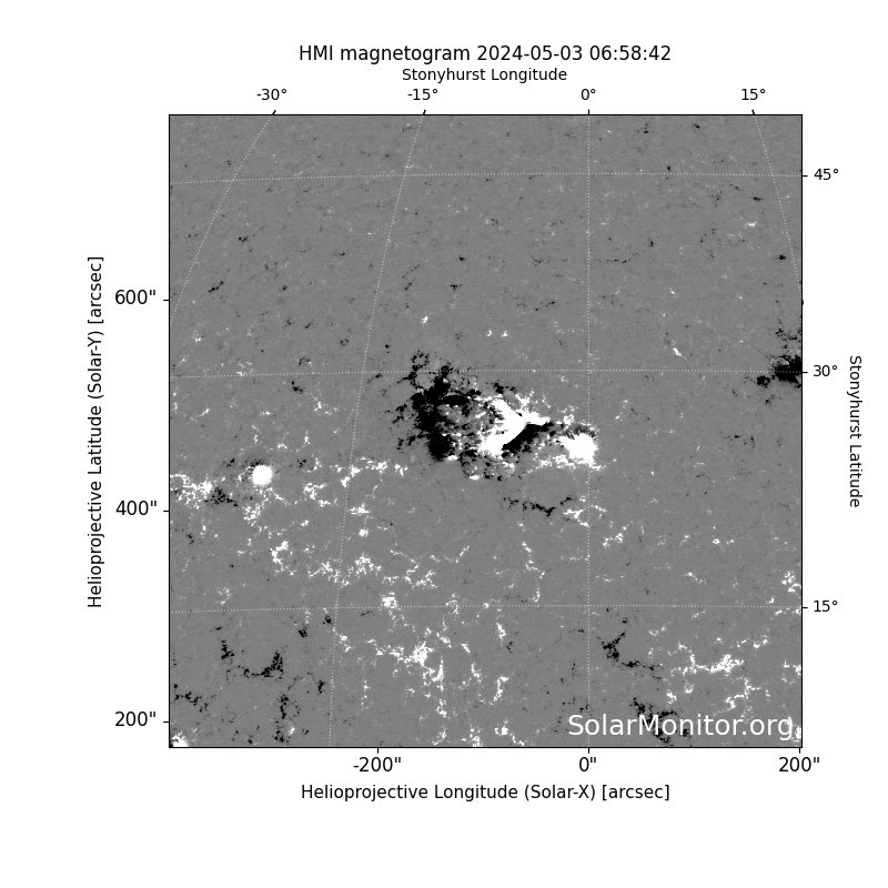 @playingwithdust I’d say more flares to come as the sunspot group is growing in size and complexity. Also now has a strong magnetic inversion line and a so-called delta classification.