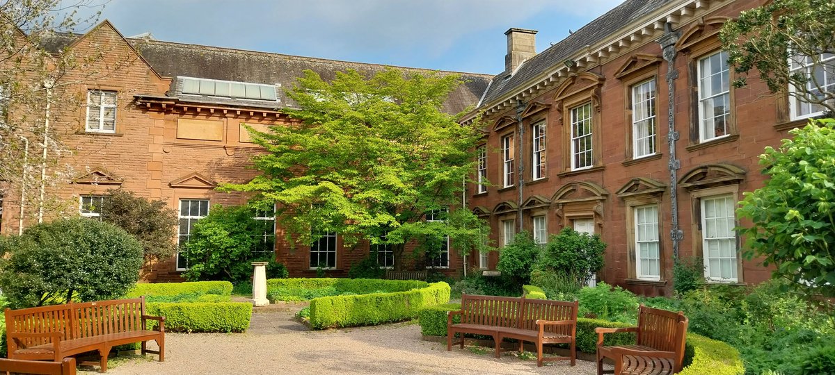 Green space in the city @TullieCarlisle #Carlisle