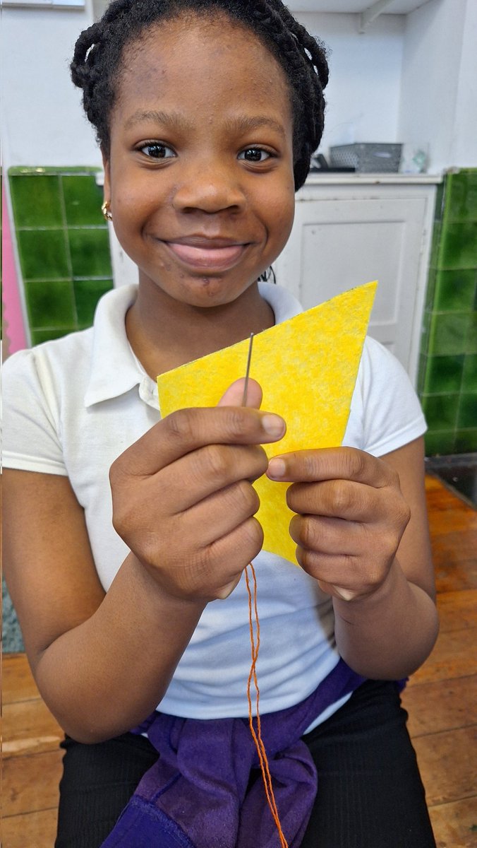 Big smiles all round! Learning to thread a needle is challenging but rewarding! Keep an eye on our page as children will be learning to sew with the hope to create juggling balls!  #teamwork #designandtechnology @BrunswickParkPS