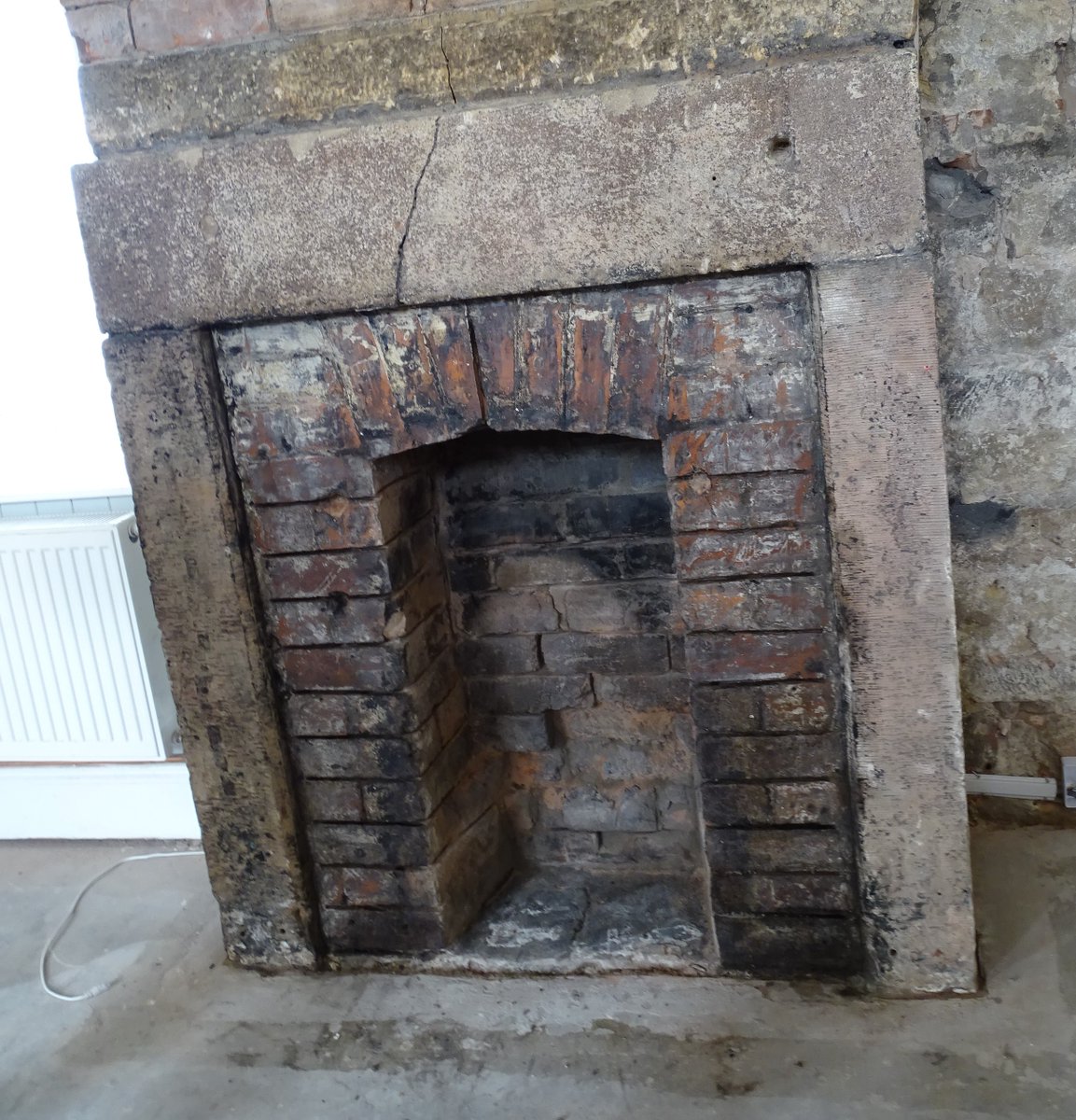 We didn't expect to find this hidden behind plaster & panelling as refurbishment progresses to transform the Water Tower #Haltwhistle into a #cafe & event space.  it will be a lovely feature.
#communityrail #heritage #surprise