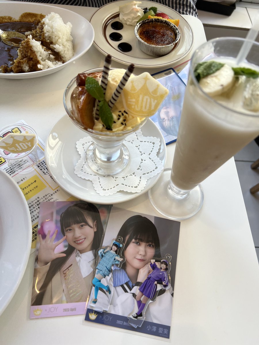 omizu_joy's tweet photo. @ozawa_aimi__ 
@amano_konoa 
スイパラ行って来たよ
コラボ��味しかったし、
食べ過ぎた〜 https://t.co/wsh1WV17Ob