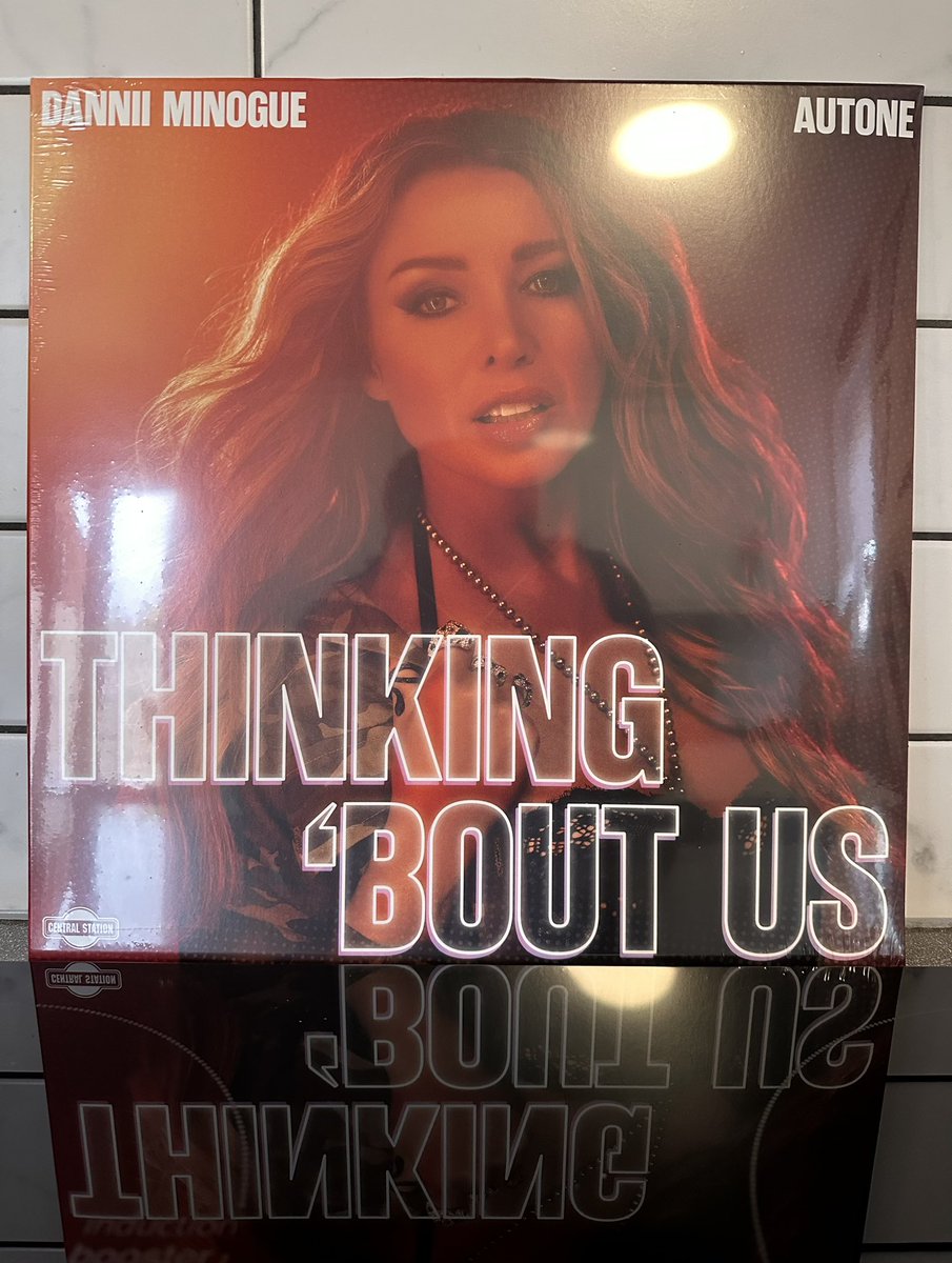 GeorgeMallon's tweet image. Today is definitely a @DanniiMinogue day to all those that celebrate now that this beauty has just landed in the post! #dannii #thinkingboutus ❤️