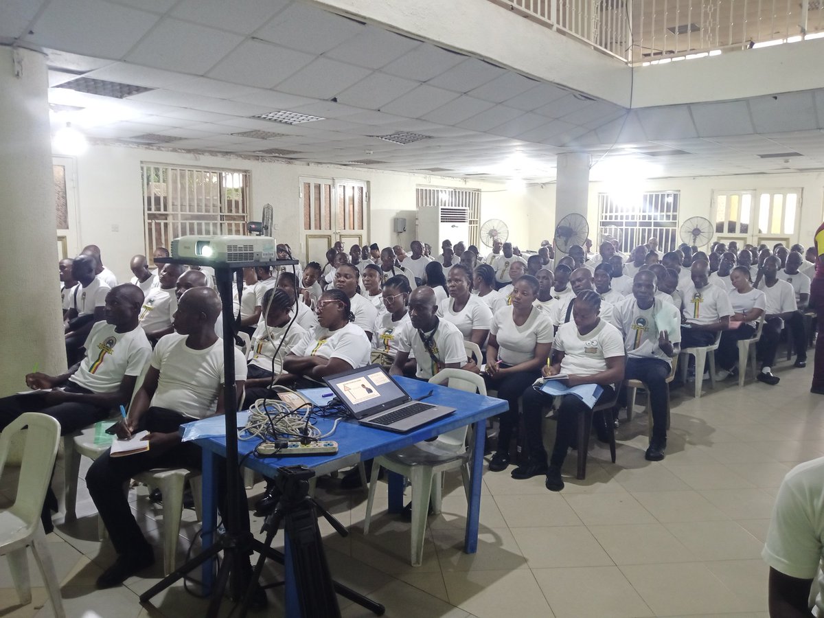 followlastma's tweet photo. #HappeningNow
#Day2
#3DaysTrainingCourse
#LASTMACadetOfficers
#RoadSignsAndMarkings
#FollowLASTMA https://t.co/E1iIJiuxHD
