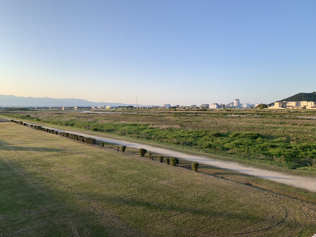 夕暮れの野洲川を渡る！
#日本代表勝利記念山口東京自転車旅