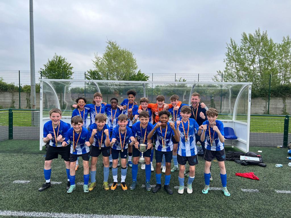 The Year 8s have done the unthinkable and won the treble after beating Aldridge 4-1 in the West Midlands County Cup⚽️🏆🏆🏆 What an outstanding season for the team, Mr Francis, is extremely proud! Thank you to all the parents who have supported us in this historic year.