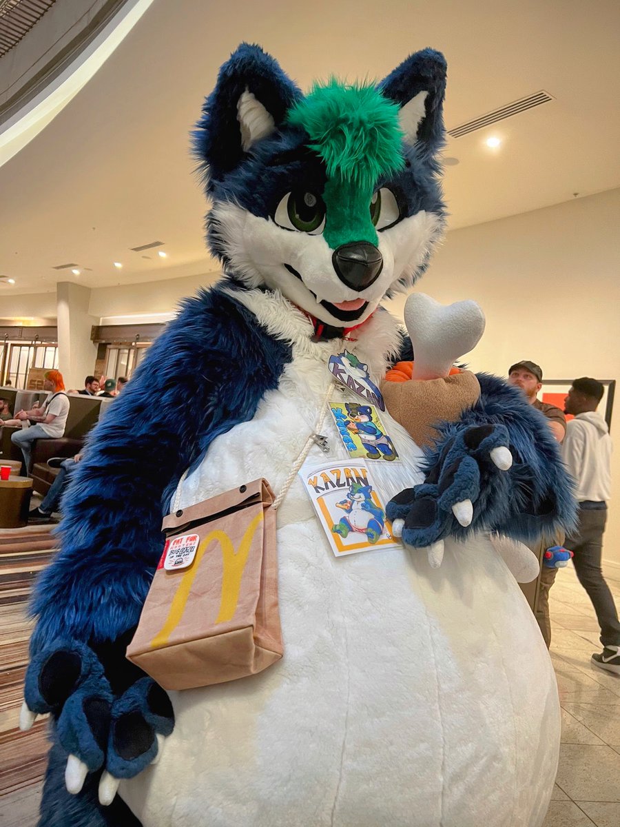 Find me at #FWA2024 for some stickers from my bag of treats :3 This FWA marks 10 years of fur cons for me! 2014's theme was also Furry University when I was actually a freshman, so this year really is like homecoming lol It's wild how time flies~ #FursuitFriday 🪡: @PawiePaws