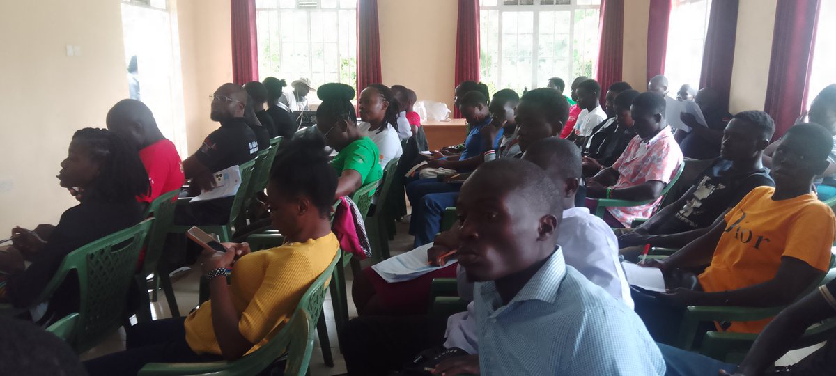 cdanvick's tweet image. Online work meetups are crucial for fostering collaboration, provide a physical platform for sharing ideas on online related work, addressing concerns, and reinforcing team spirit.
#ajiradigitalprogram
#onlineworkiswork
@DPRigathi 
@HonAdenDuale