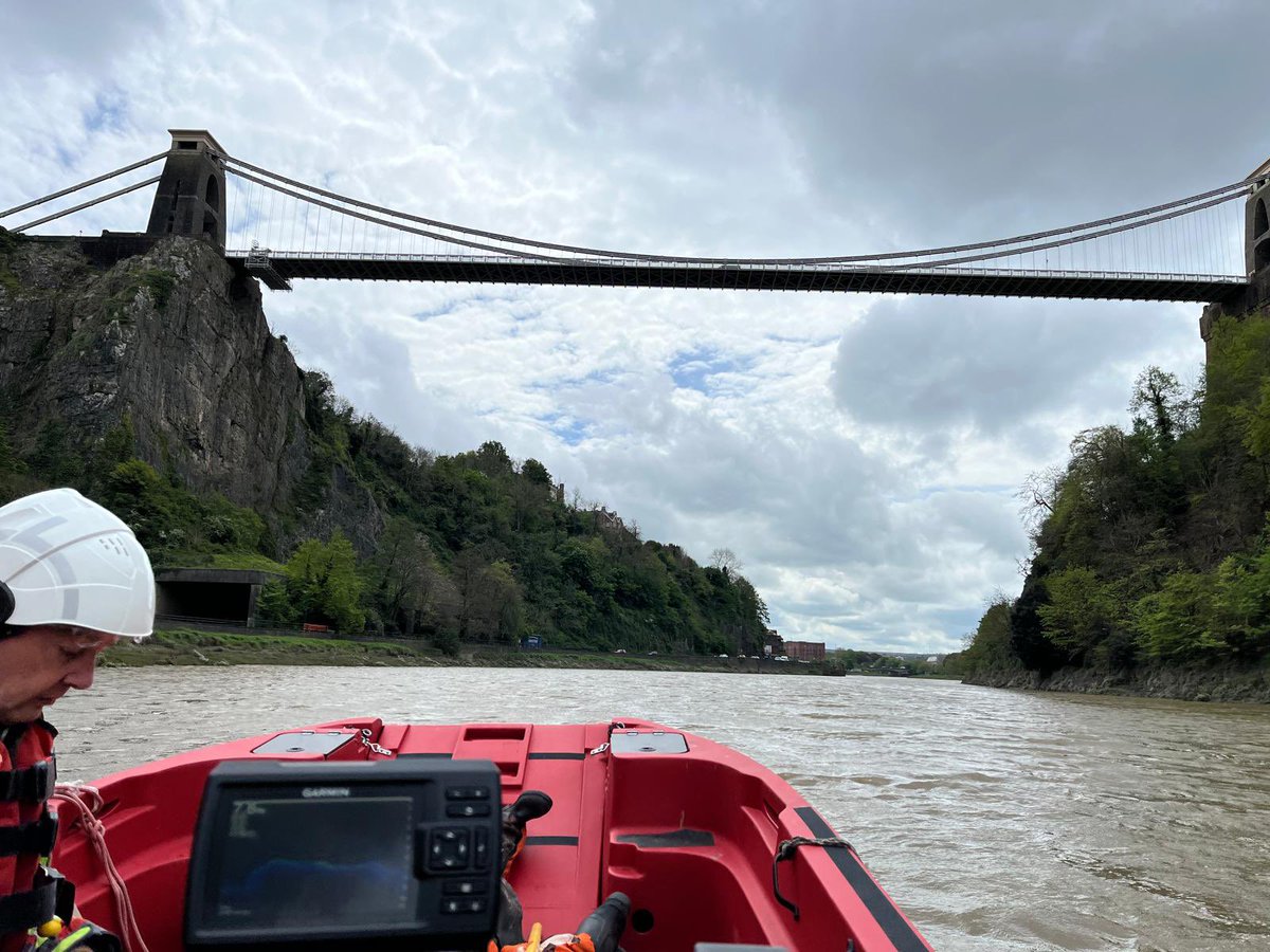 BANES_Fire's tweet image. This week #AFRS Rescue Boat was in  search operations mode! Remember if you find yourself in difficulty in the water float to live, extend arms and legs, control your breathing then call for help! @harry_mountain @AFRSTraining