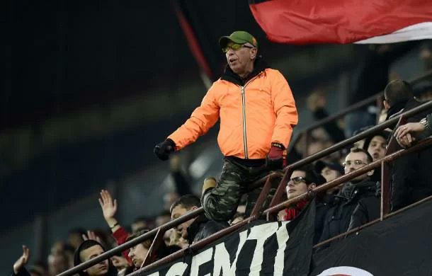 Pretendo che il nuovo stadio venga chiamato Barone Stadium❤️🖤