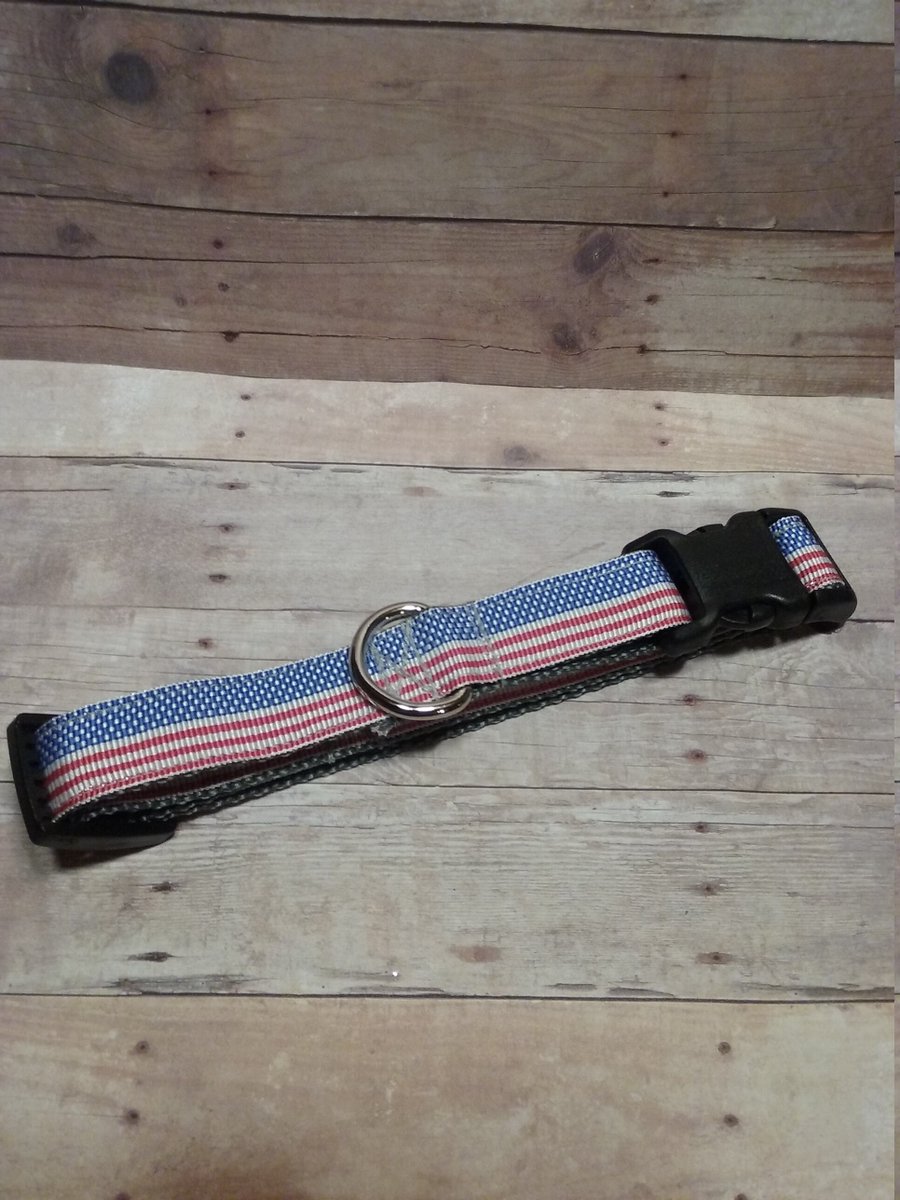 American Flag Dog Collar, medium size collar, Grosgrain Ribbon Dog Collar, Everday pet collars, Dog life, Stylish Dog Collar, pet fashion tuppu.net/c8af4435 #July4th #FathersDay #KingdomWorkshop #GiftsforMom #MothersDay #Handmadegifts #AmericanFlag