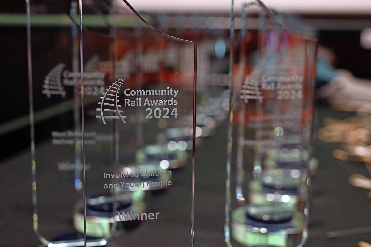 Did you know that our Hall of Fame has the details of all our inspiring 1st, 2nd and 3rd place winners at this year's #CommunityRail Awards, along with photos, videos and interviews? 🎉 Check it out 👇 @transportgovuk @GWRHelp @transport_wales communityrail.org.uk/current-winner…