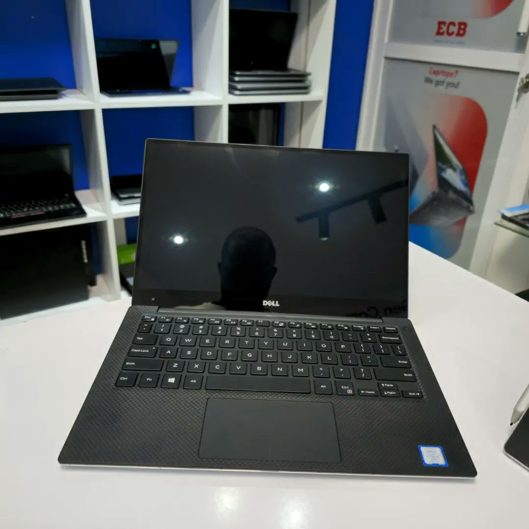 BwiboCharles's tweet image. Meet flexibility and excellence in this Dell xps 13 9330 touchscreen 7th Gen 
🔹️intel core i7 
🔹️16GB Ram/512GB SSD 
🔹️Base Speed 2.9 ghz 
🔹️13.3 inches with full Hd screen 
🔹️Has intel hd graphics 
🔹️ksh 52,500
📞0717040531

President William Ruto #MombasaRoad