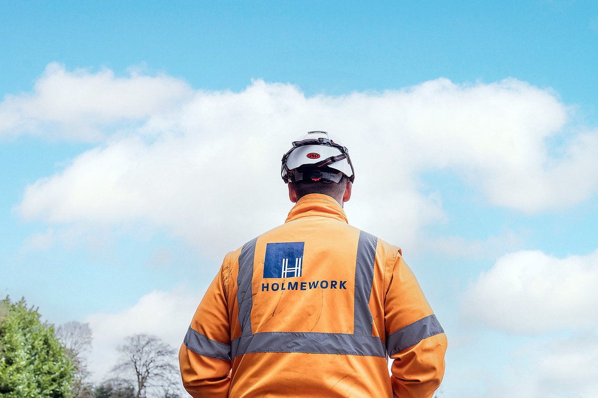 Discover how a chance meeting led civil engineer Richard into the world of renewable energy! Specializing in anaerobic digestion (AD) plant construction, his company, Holmework (Yorks) Ltd, plays a crucial role in bringing sustainable energy to the UK. honley.info/listings/holme…