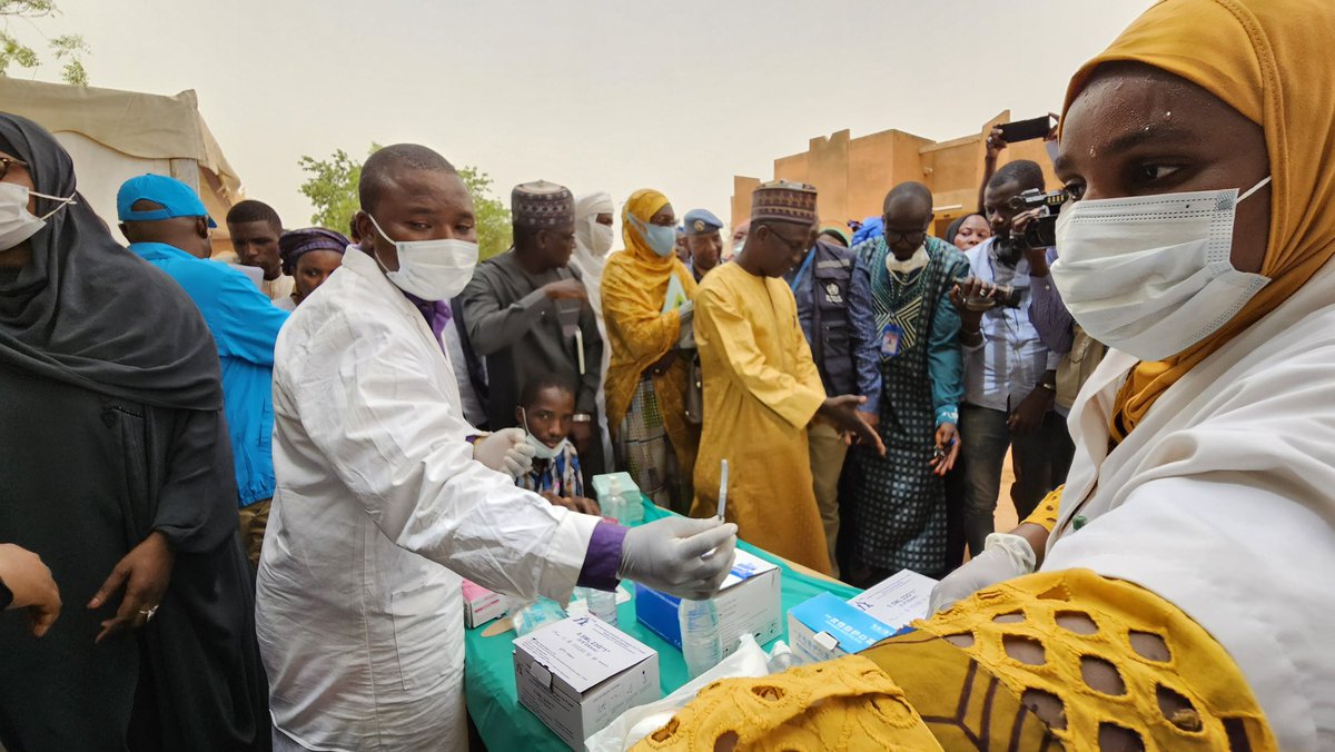 DrBenido's tweet photo. Congrats to #Niger on the launch of #menigitis vaccination campaign using #Men5CV, a new vaccine against all strains of meningitis. 900,000 people aged 1-19 years are targeted in the 5 districts in Niamey. Thanks to #ICG, @Unicefniger, @MSF for supporting this intervention. https://t.co/Y2o1skZjZo