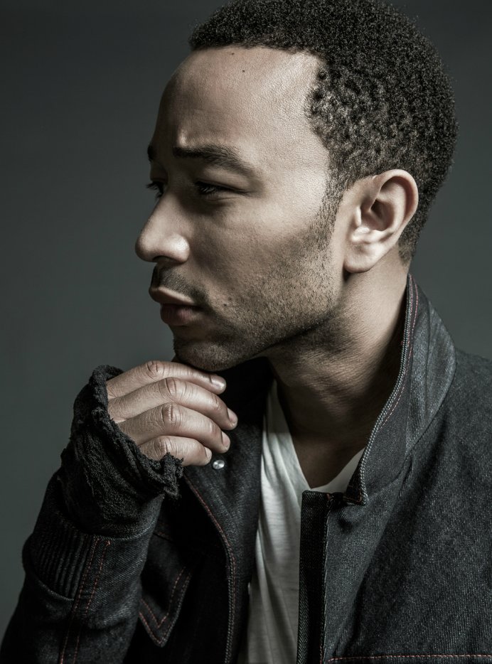 #NowPlaying: PDA (We Just Don't Care) [Live] by John Legend | Tune in to #SexyBlackRadio (link in bio) #music #Rnb #hiphop #pop