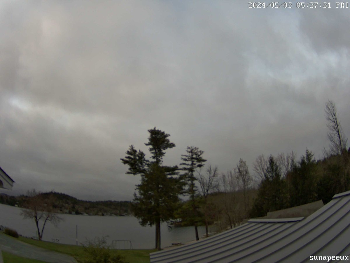 3 May 2024—Good morning #Sunapee. The sunrise this morning was at 5:37 AM. The forecast high for today is 58ºF #NewHampshire #weather #NHwx