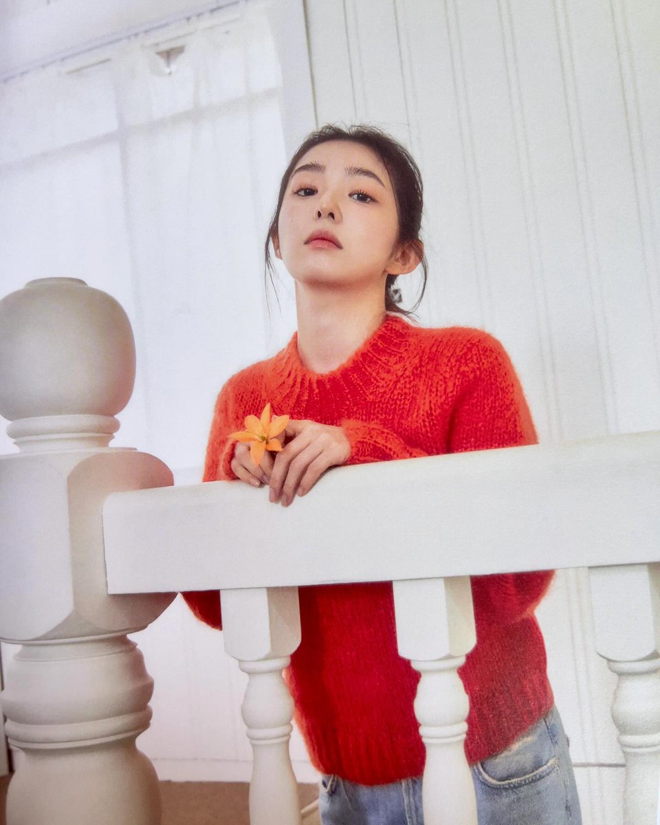 can’t take my eyes off you