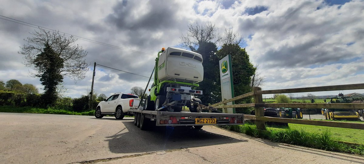 New Grillo FD2200TS loaded and ready for delivery to a local caravan park. Thank you for your business. Why not get in touch to discuss your mowing requirements. @RossFairgrieve1 @GrilloIreland
