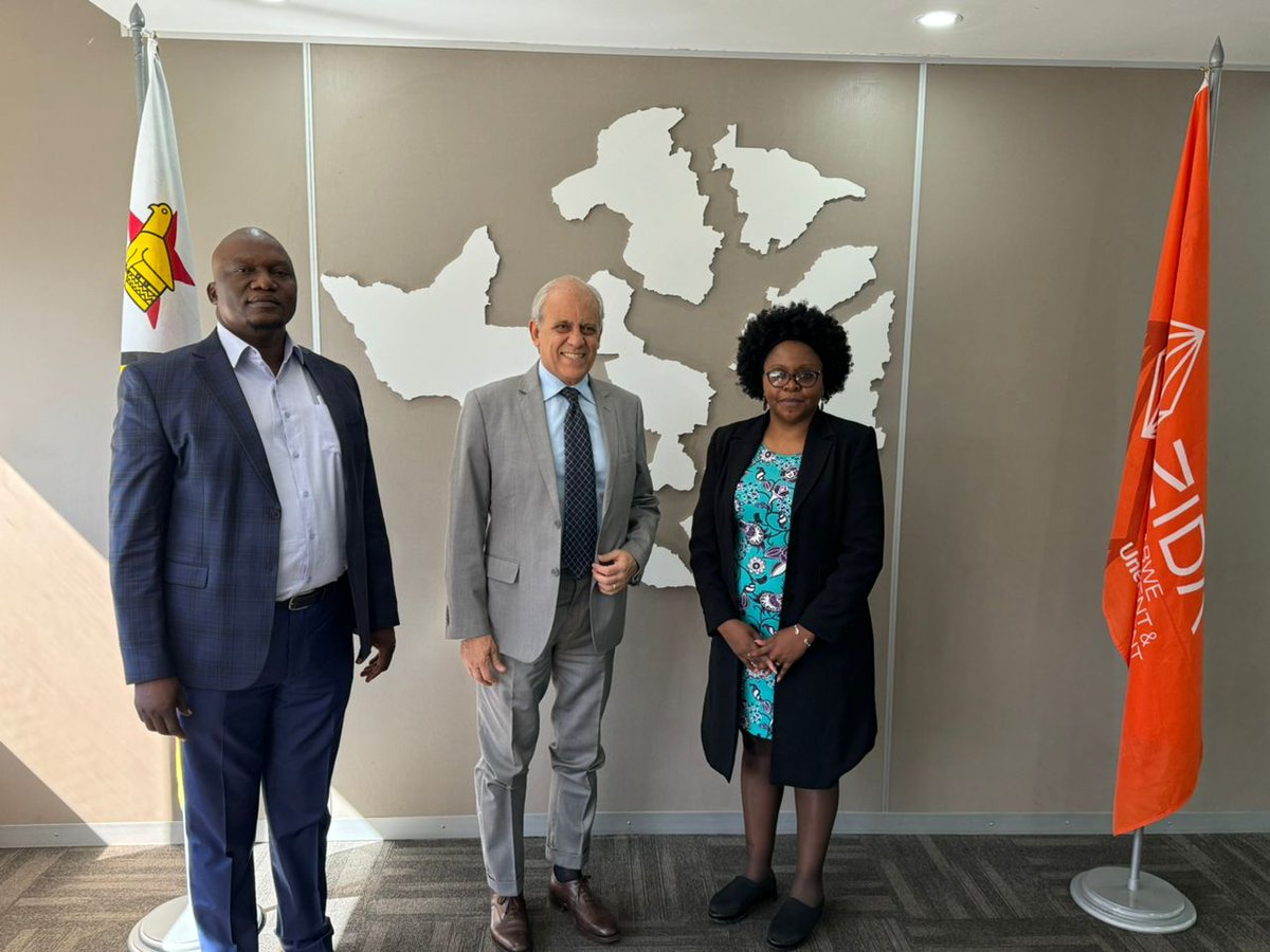 zidainvest's tweet image. We had a productive meeting with Dr. Alfonso Ippolito, President of Convivium Africa, regarding developing a staggered 100MW solar power station in Zimbabwe. Exciting discussions took place to advance this important project. 
#RenewableEnergy 
#SolarPower 
#ZimbabweDevelopment