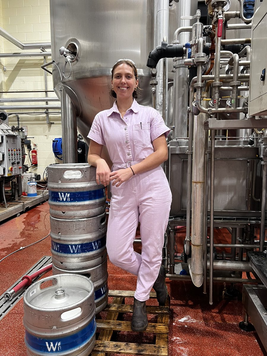 Welcome to Abby, Lead Brewer. So fave beers and bars? ‘I’m from a place called Tamborine Mtn, Aus. Loves West Coast IPAs, loves hops! Favourite bar back home on the Gold Coast right on the beach (a bit different to London 😂)’ #favebeer #beerstagram #wimbledon #sw19