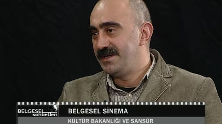 #TürkiyedeBelgeselSinema’da durum çok vahim: Belgesellerimiz sansürleniyor (#KanunHükmü), belgeselciler gözaltına alınıyor (#KorayKesik), yargılanıyor, hapis cezasına çarptırılıyor (#ÇayanDemirel). #KabulEtmiyoruzVazgeçmiyoruz ifade özgürlüğümüzden! @docistanbul