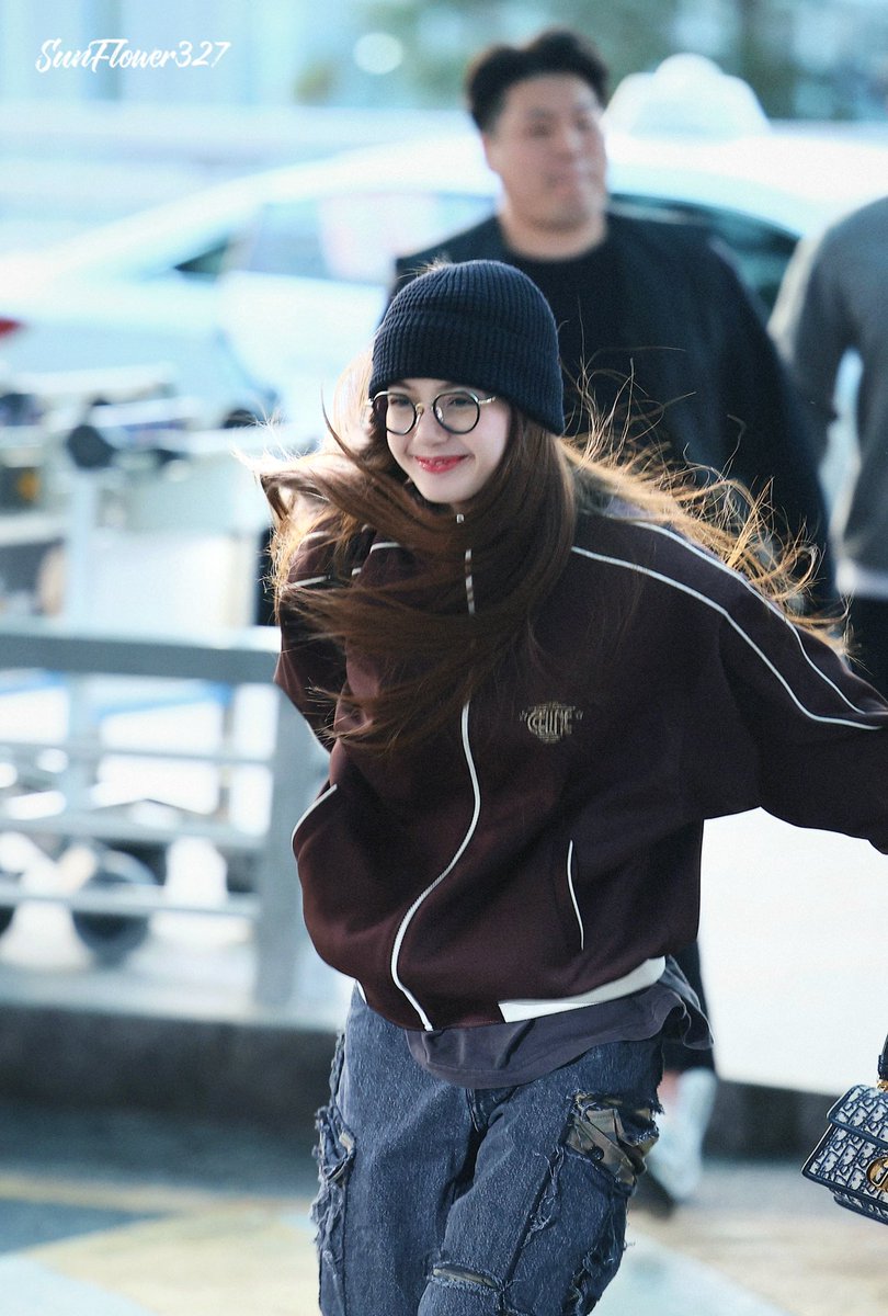 Miss u☺️😚

Some old photos☕️

#LISA𓃠 #LISA #LLOUD