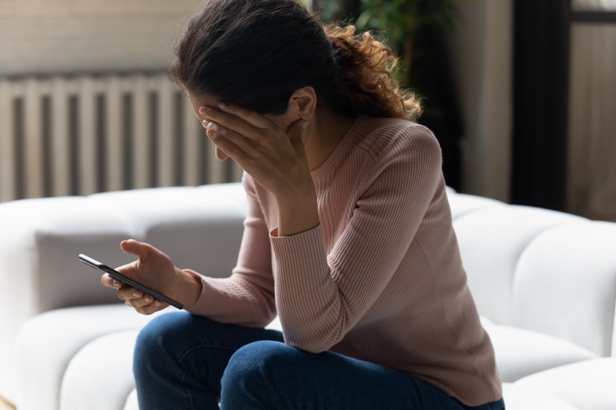 FASSNews's tweet image. Associate Professor @natpang offers simple and sound advice for minimising the risk of being defrauded online, such as by "fake friends" using PayNow to search for victims — in this story on @channelnewsasia

tinyurl.com/5heb4d2k

@CNMnus @nuscticnus #bankingscam #mobilescam