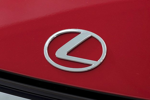 These are the MOST reliable car manufacturers in the UK buff.ly/3Q2eKym 4️⃣ Suzuki 3️⃣ Mini 2️⃣ Toyota 1️⃣ Lexus