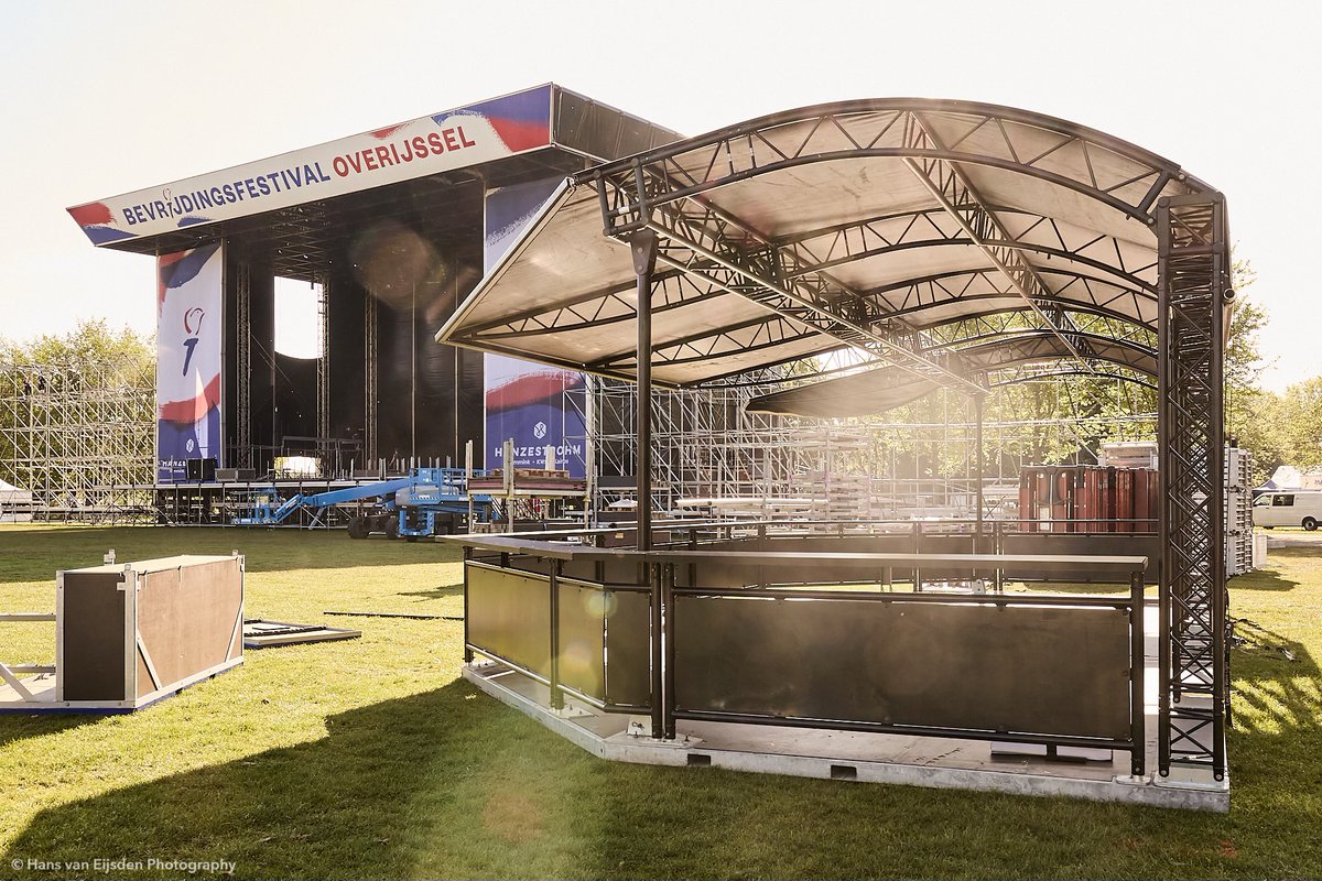 Onvermoeibaar (althans, zo lijkt het 😉) beukt onze BFO-crew door om het festival vorm te geven. 2 Days left! 🏃‍♀️