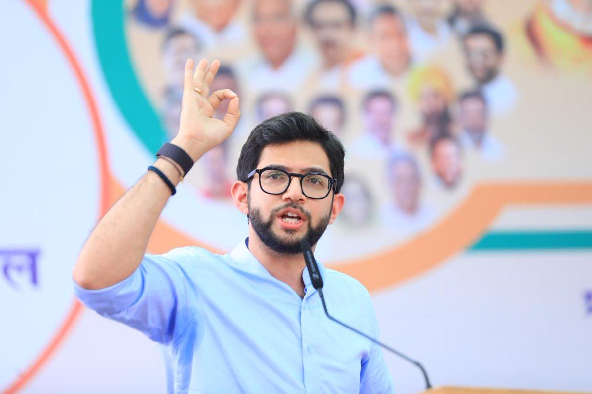 AUThackeray tweet picture