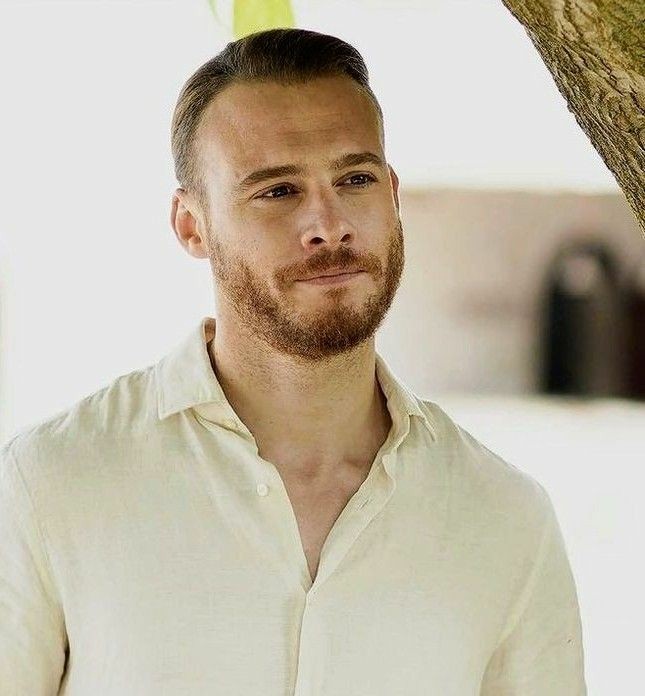 Flashback Friday

#SenÇalKapımı #LoveIsInTheAir
#KeremBürsin as #SerkanBolat 

🌳🇮🇹🎓📐❤