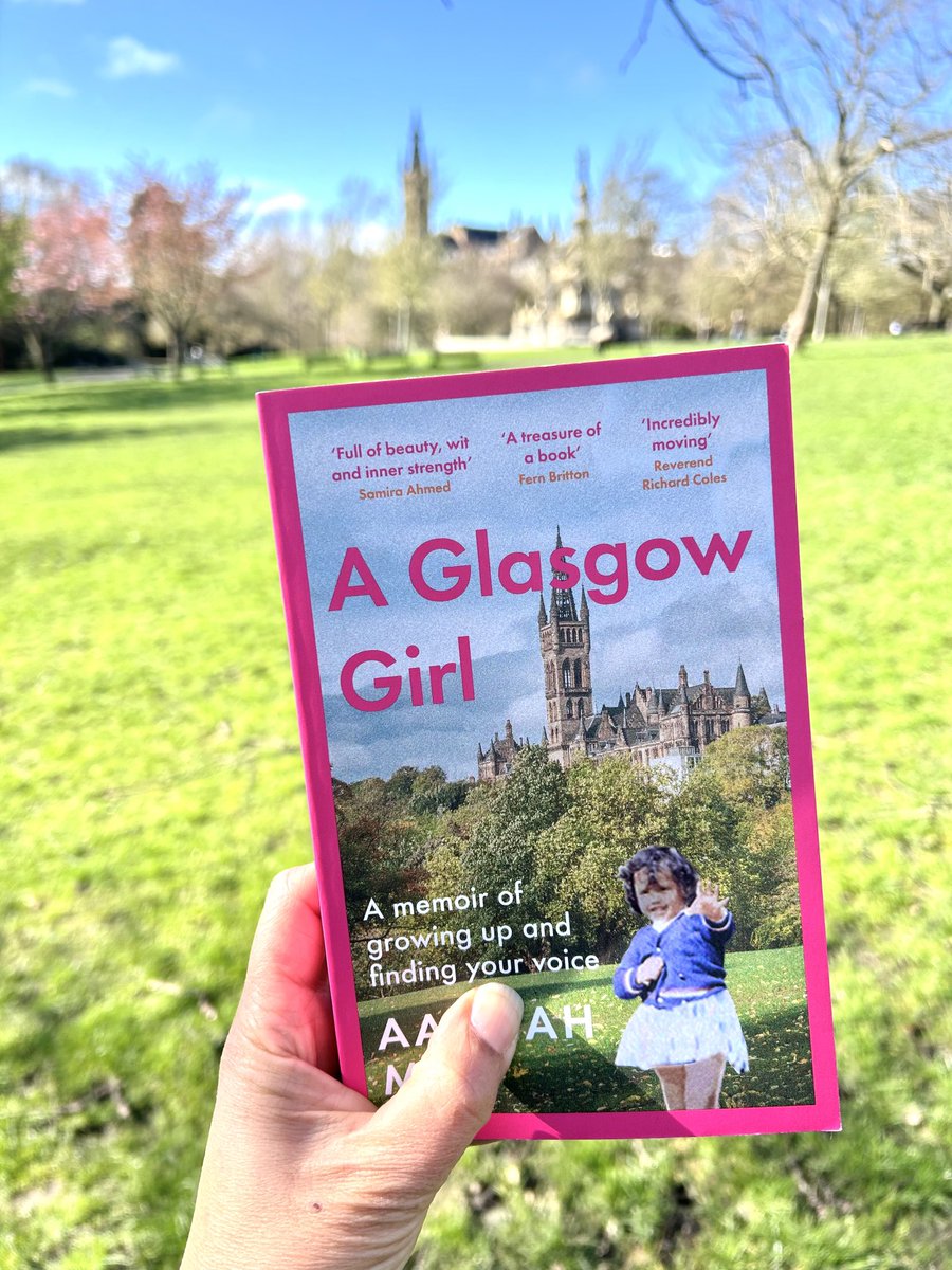 I know there are a lot of good books out there right now so THANK YOU if you bought mine. It’s only 8 days old. 💓 #aglasgowgirl