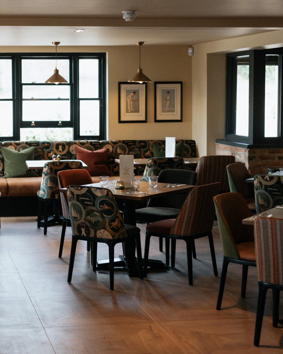tapandrunCW's tweet image. Happy Friday! Our pub is set up &amp;amp; ready to go for a busy bank holiday weekend ahead! 🙌