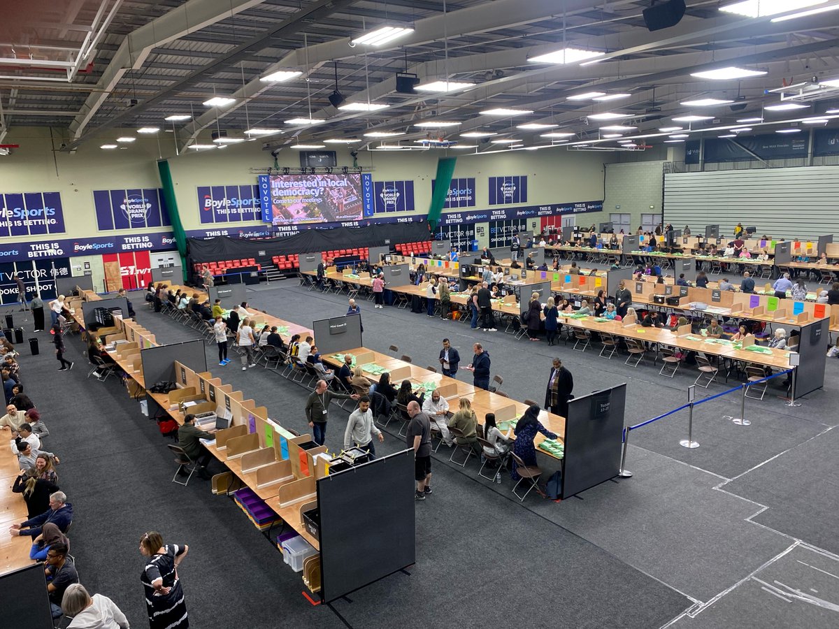 Votes cast in #Leicester in yesterday's #election for Leicester, Leicestershire and Rutland's Police & Crime Commissioner are now being verified. Results for the whole area will be declared this afternoon.