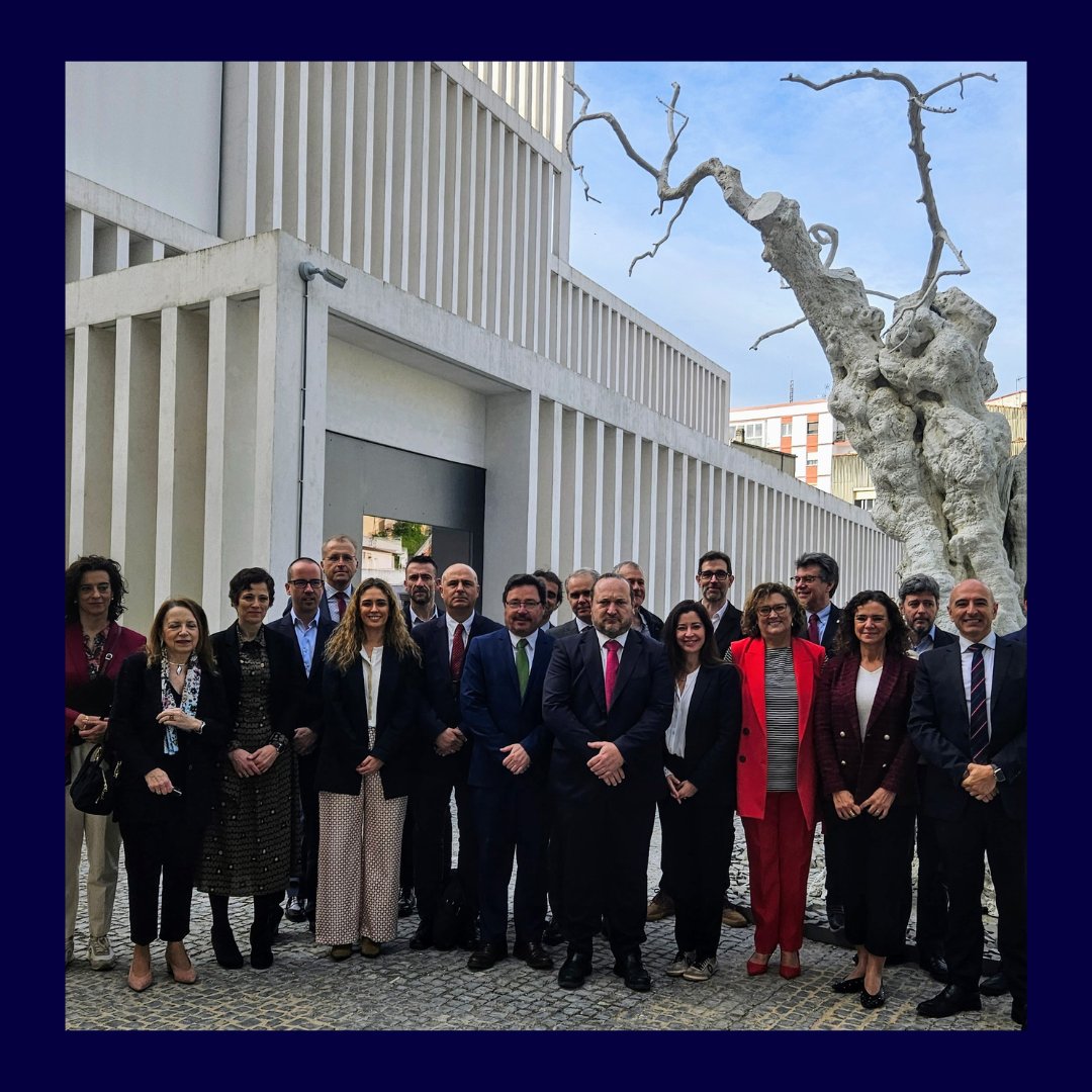 👉Nuestra directora generalacudió al III Foro de Responsables Autonómicos de Digitalización🌐, el cual convirtió a su sede, 📍Extremadura, en el centro neurálgico de la #TransformaciónDigital.
Una experiencia enriquecedora en la que pudimos analizar los retos de cada región🚀.