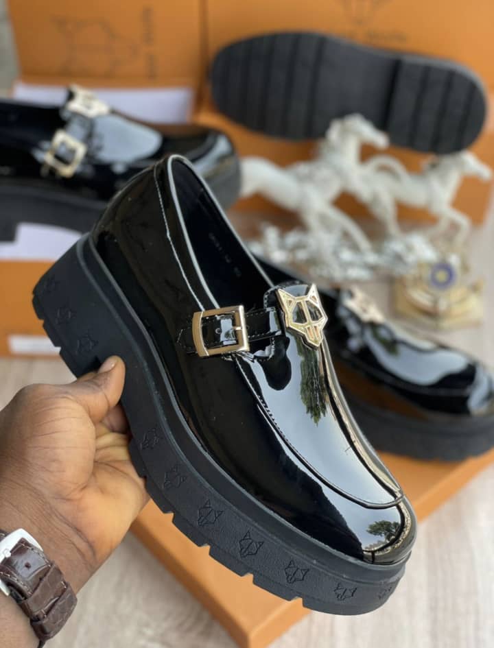 NAKED WOLF
Original quality
Fully Boxed 📦
40-45
🏷N34,000
📍Kaduna