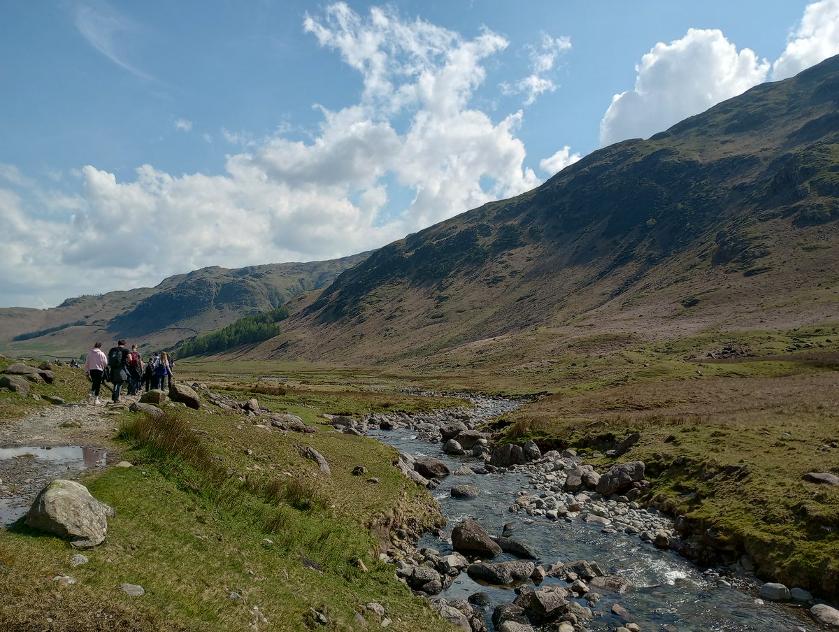 Katie Miles (@katie_miles_851) on Twitter photo Had a fab day out on the <a href="/LancsUniLEC/">Lancaster Environment Centre</a> LEC.115 fieldtrip this week looking at the glacial & geomorphologic evolution of the Great Langdale and Mickleden valleys in the Lake District. So lucky to have such stunning locations on our doorstep! <a href="/LancasterUni/">Lancaster University</a> Had a fab day out on the <a href="/LancsUniLEC/">Lancaster Environment Centre</a> LEC.115 fieldtrip this week looking at the glacial & geomorphologic evolution of the Great Langdale and Mickleden valleys in the Lake District. So lucky to have such stunning locations on our doorstep! <a href="/LancasterUni/">Lancaster University</a>