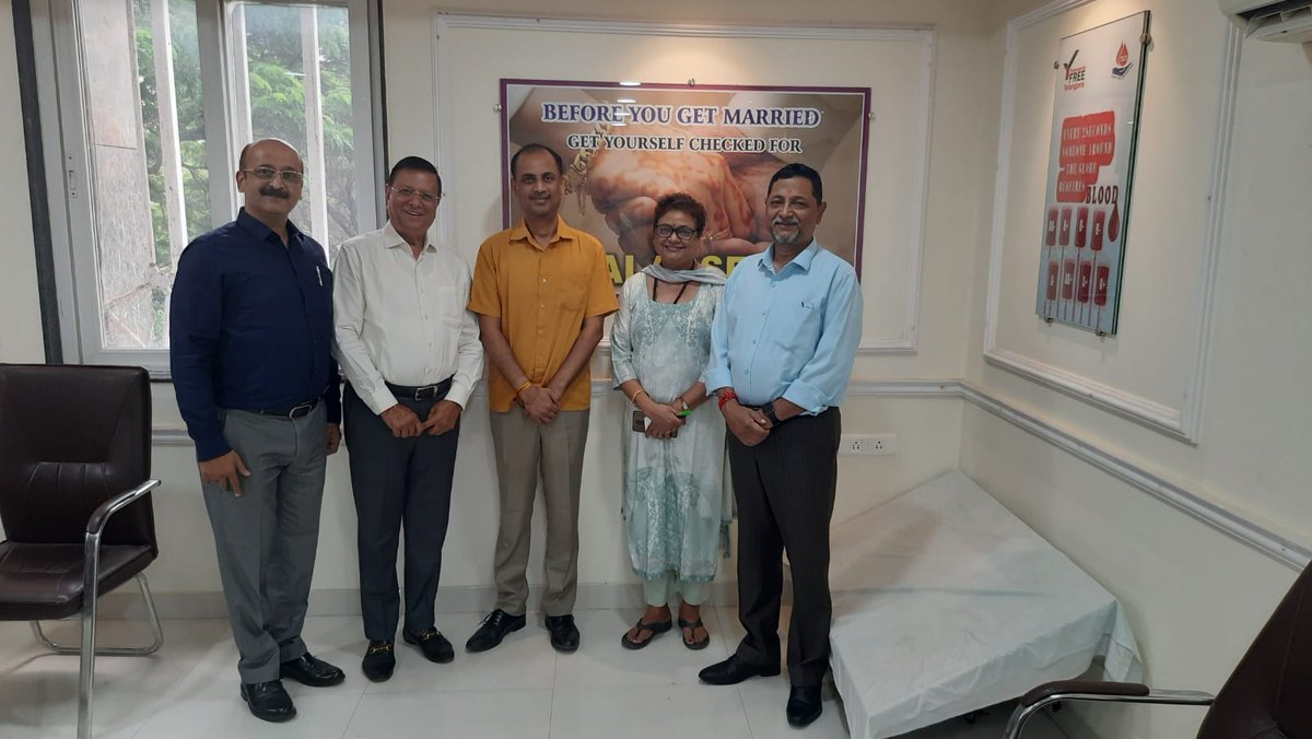 I had a chance to meet #thalassemia experts from #hyderabad last month @DrSumanJain @DrChandrakantAgarwal @tscs_warriors 
with @Venkatesh Somayaji and @Anna Bala
@Kamalahospital and research centre is serving thalassemia patients free of cost. They have treated 1000s of patients.