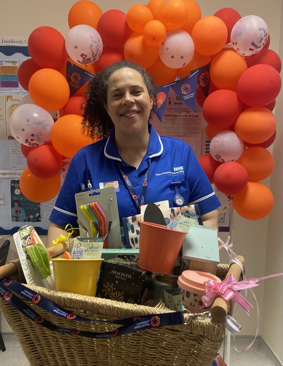 Sustainable prize hamper - thanks to @MidwivesRCM @MFT_SaintMarys on #IDM2024 ‘Midwives: a vital climate solution’. Get on board with #sustainablehealthcare ⁦@MFTnhs⁩ ⁦@MFTgreen⁩