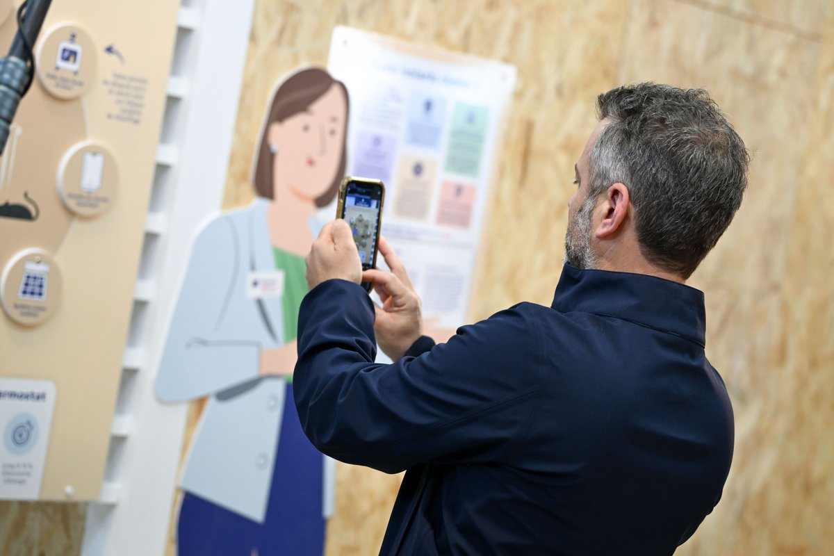 Envie de donner un coup de neuf à ta maison ? @francerenov_officiel, le service public dédié à la rénovation de l'habitat privé, est à ta disposition sur #FoiredeParis 2024🛠️  

🎟️ url-r.fr/chnLK
🗓️ Jusqu'au 12 mai inclus 
📍Parc des Expositions - Porte de Versailles