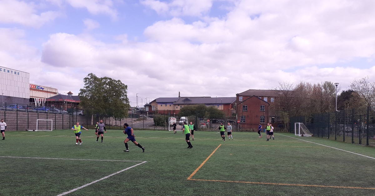 Thank you to @BrianClarkeAcad for giving us use of their pitch to train for our charity match against @MUASFC on Wednesday 8th May, 7pm kick off at FC United ⚽ There's still time to buy tickets & support this fantastic cause. Email Danielle.Vipond[at]oldham.ac.uk