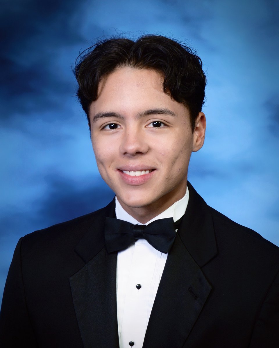 Recognizing our Class of 2024 Honor Grads Andres Carvajal Sanchez - Magna Cum Laude Planning to attend Colgate University Would like to recognize Mr. Romero and Ms. Limtrakul as his most influential educators.