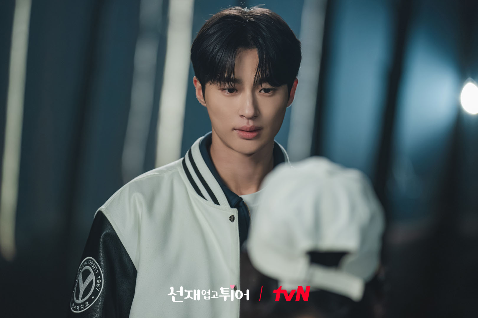 ﹝背著善宰跑﹞至16集(更新)文字預告＋劇情分析＋嗡嗡劇評│