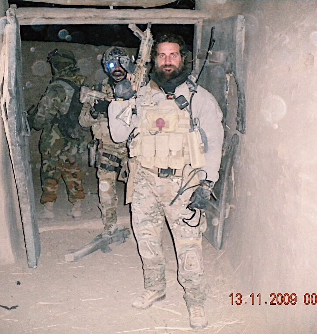 Courage is not the absence of fear, it is the will to face it

#SSGMATTHEWPUCINO #greenberet #Blackbeard #5THSFG #20thSFG #ODA2223 #Warrior #Hero #neverforgotten